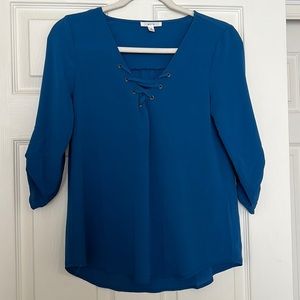 NWOT blue Mine blouse (S)